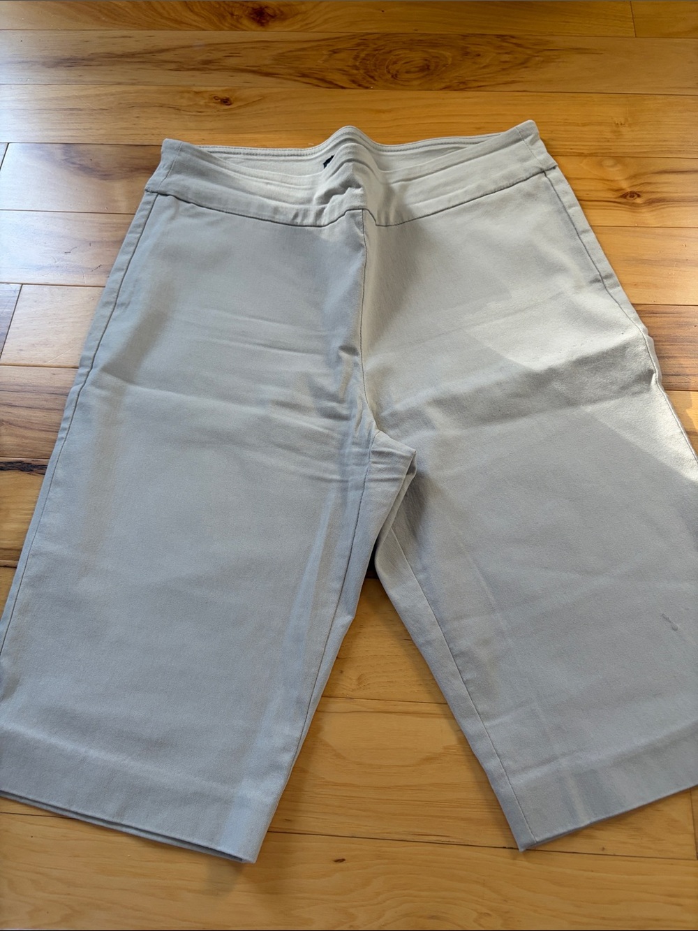 Counterparts khaki Women's Bermuda Shorts
